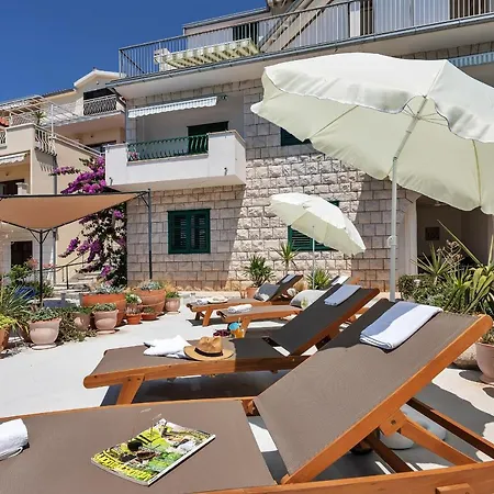 Chiara Apartment *