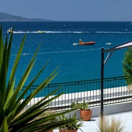Chiara Apartment *